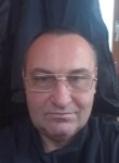 Yura, 51, Moscow