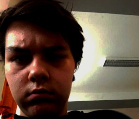 Tadeáš, 18, Prague