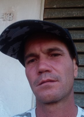 Yaniel, 38, República de Cuba, Aguada de Pasajeros