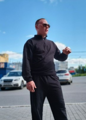 Даниил из Челябинска 22 года