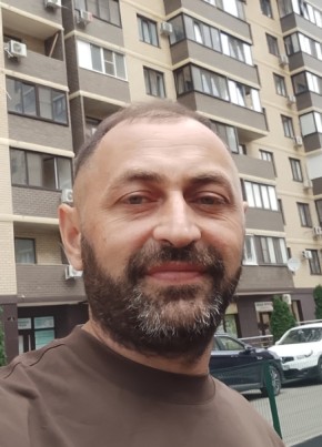 Олег из Краснодара 45 лет