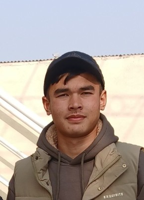 Ярик из Лобни 19 лет