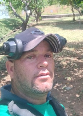 Bruno из Formiga 32 года