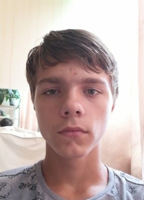 Максим, 19, Россия, Сосновоборск (Красноярский край)