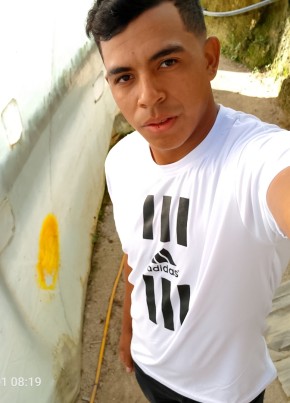 Luis, 18, Venezuela, Caracas