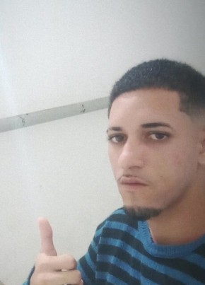 Bruno Santt из Jundiaí 23 года