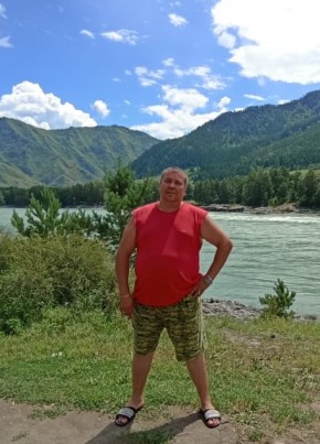 Алексей из Новосибирска 47 лет