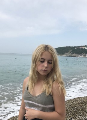 маня саничкина, 23, Россия, Энгельс