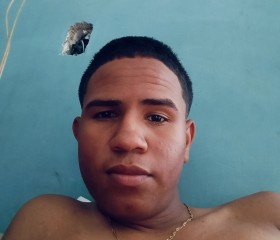 Fernando, 19, Ocumare del Tuy