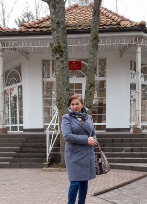 Елена, 47, Россия, Родники (Ивановская обл.)