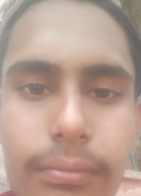 Junaid Khan, 18, India, Agra
