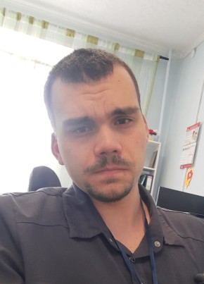 Максим из Барнаула 24 года
