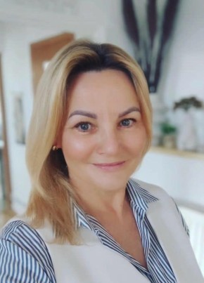 Emma из Accra 52 года