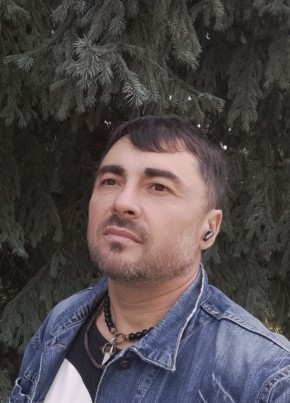 Максим Колтун из Кемерово 45 лет