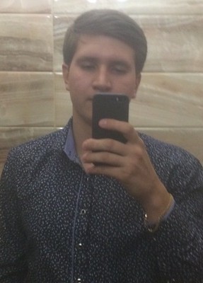 Александр, 27, Россия, Суворовская