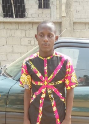 Massa, 21, Republic of Cameroon, Yaoundé