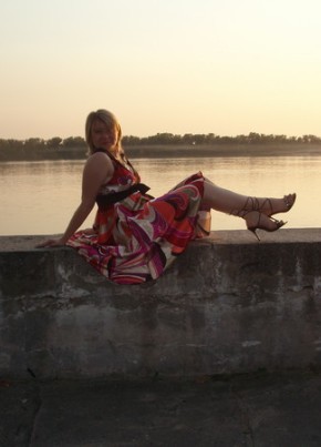 Юлия, 35, Україна, Кременчук