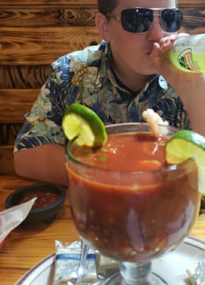 Mike , 23, United States of America, Plainfield (State of Indiana)