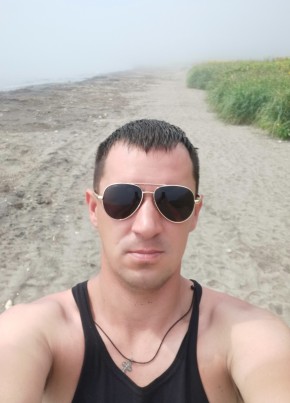Виталий, 36, Россия, Южно-Курильск