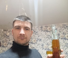Dimas, 38, Gatchina