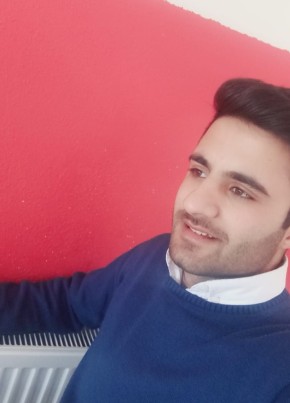 Ibrahim, 22, Türkiye Cumhuriyeti, İnegöl