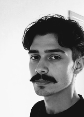 João из Londrina 18 лет