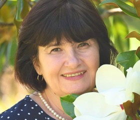 Elina, 57, Saky