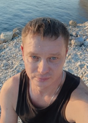 Александр из Самары 37 лет
