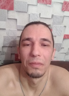 Дмитрий, 40, Россия, Тутаев