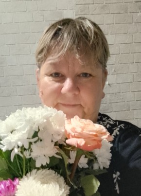 Елена из Кыштыма 55 лет