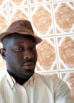 Ernest rodrigue, 37, Burkina Faso, Ouagadougou