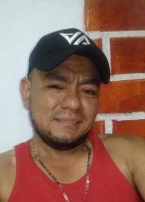 Leder, 36, República del Perú, Lima