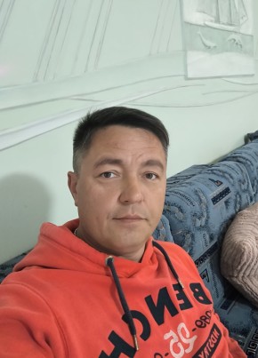 Николай из Энергетика 44 года