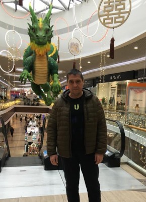 Сергей из Симферополи 52 года