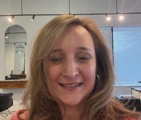 Isabella, 51, Minneapolis