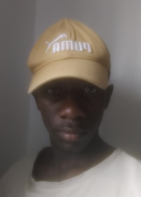 Chibz из Kisumu 23 года