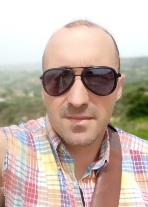 Kostas, 42, Ελληνική Δημοκρατία, Ηράκλειο Κρήτης