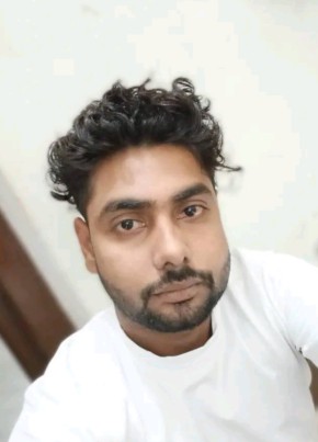 Taj Muhammad, 25, India, Kanpur