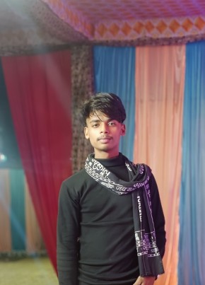 Shivam Maurya, 18, India, Bhopal