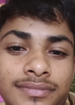 Karan, 18, India, Bārāmati