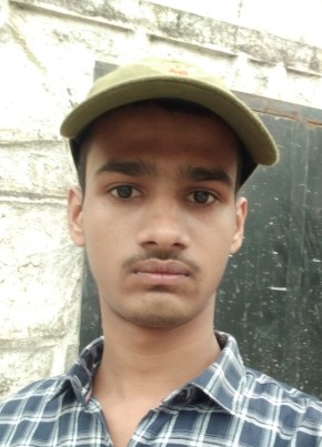 Prabhat Kumar, 18, India, Mumbai