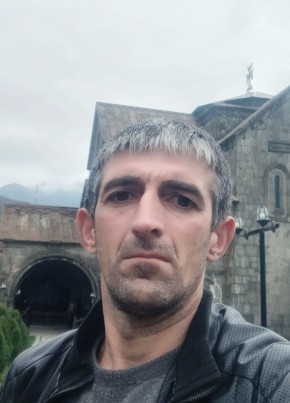 Artur, 38, Հայաստանի Հանրապետութիւն, Երեվան