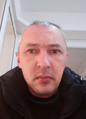 Роман, 41, Россия, Лангепас