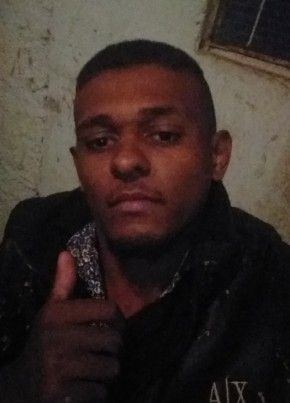 Elias pereira , 24, República Federativa do Brasil, Contagem