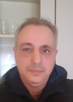 Rus, 54, Romania, Mediaș