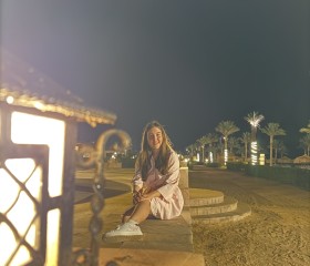 Elizaveta, 20, Slany