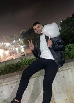 Djalil, 25, People’s Democratic Republic of Algeria, Algiers
