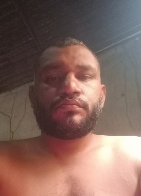 Alan Pereira из Aracruz 33 года