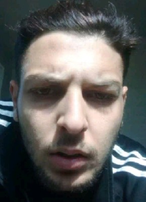 محمود جرادات из إربد 26 лет
