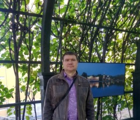 Viktor, 52, Moscow